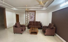 Ameya Homestays Brand New Fully Furnished 3Bhk & 2Bhk Apartments.